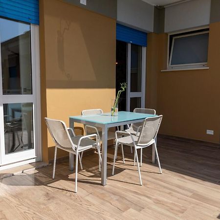Domus Pinae Casa Vacanze Pescara Exterior foto