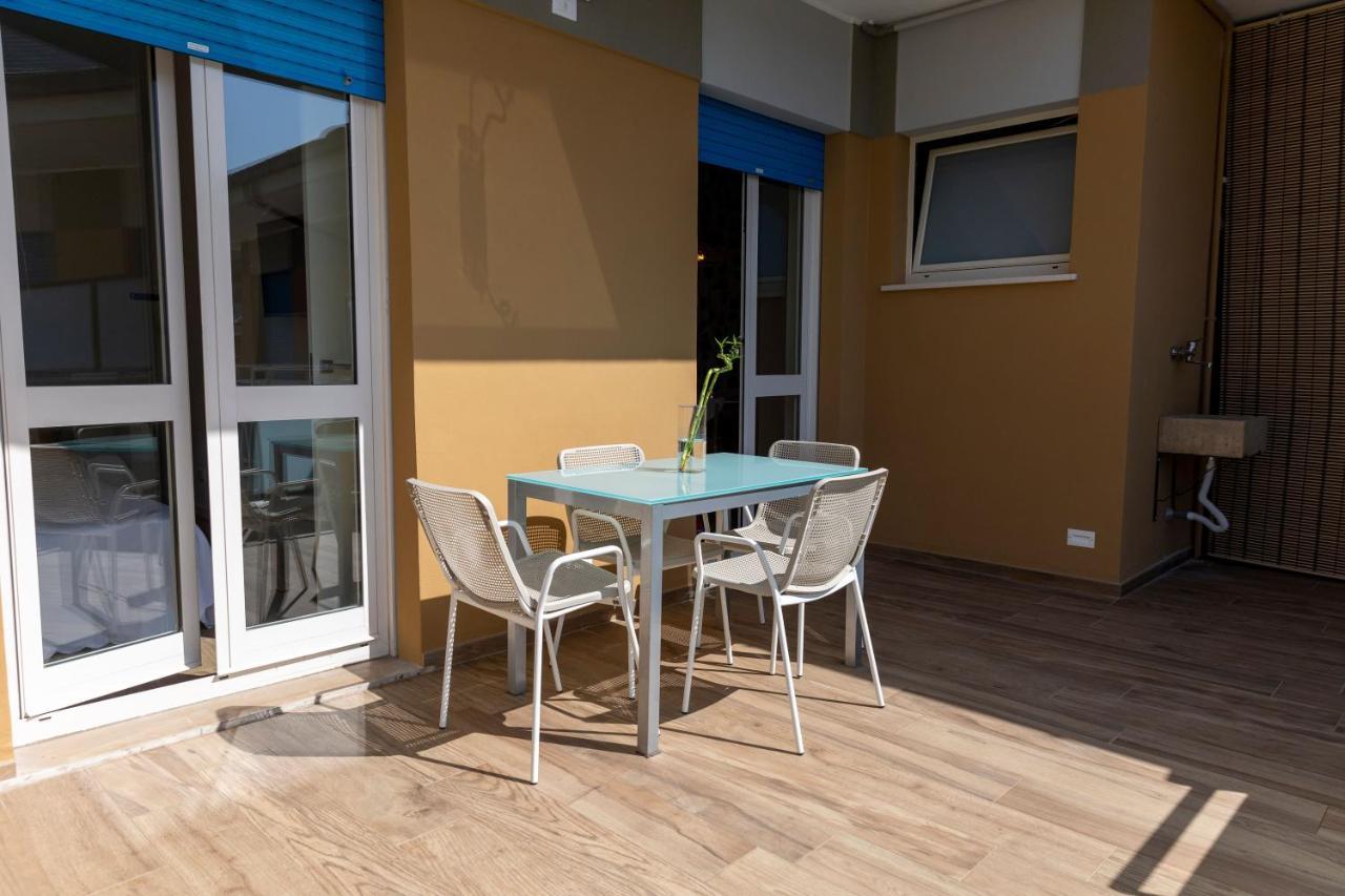 Domus Pinae Casa Vacanze Pescara Exterior foto